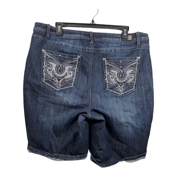 Earl Jeans Shorts Womens Size 16W Blue Denim Summer Vacation Mid Thigh - Picture 9 of 10